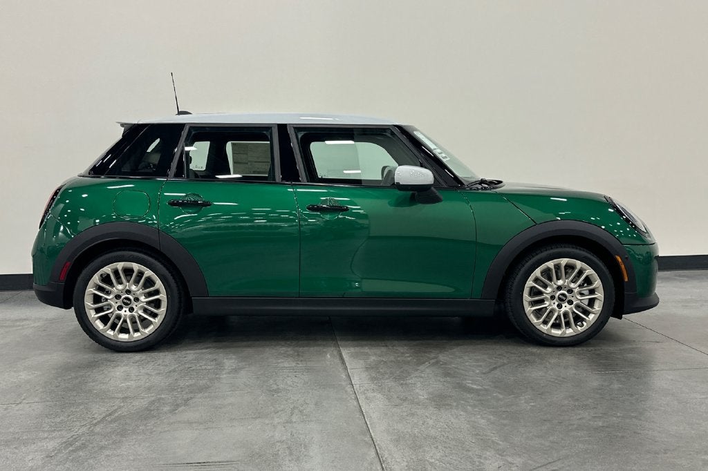 2027 MINI Cooper S Base