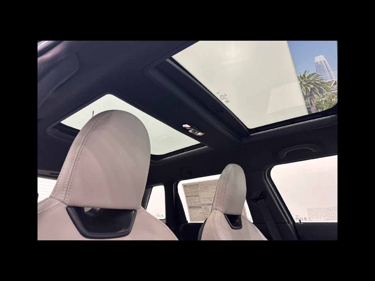 2027 MINI 4 DOOR ICONIC