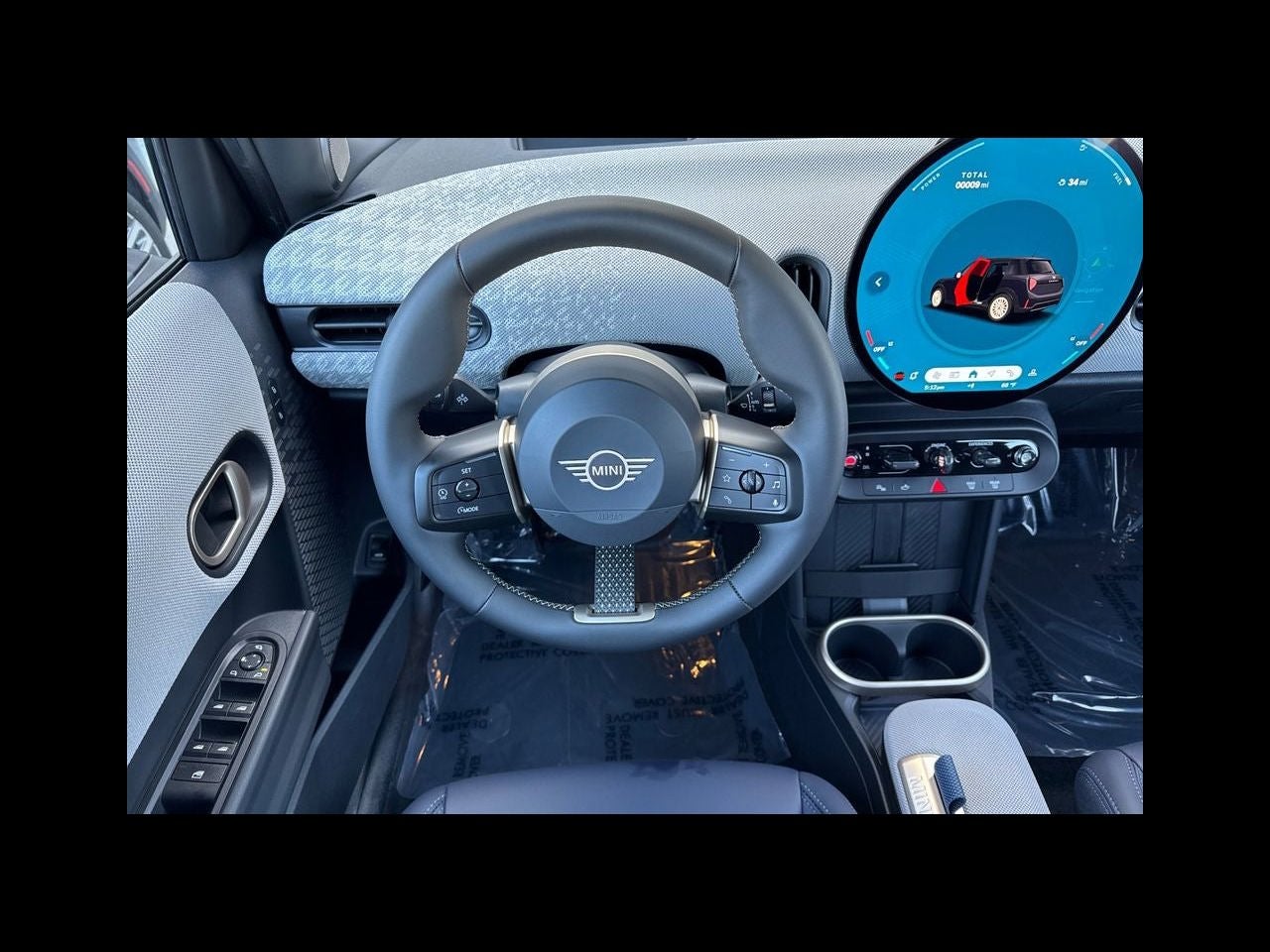 2026 MINI 4 DOOR ICONIC