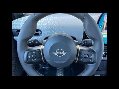 2026 MINI 4 DOOR ICONIC