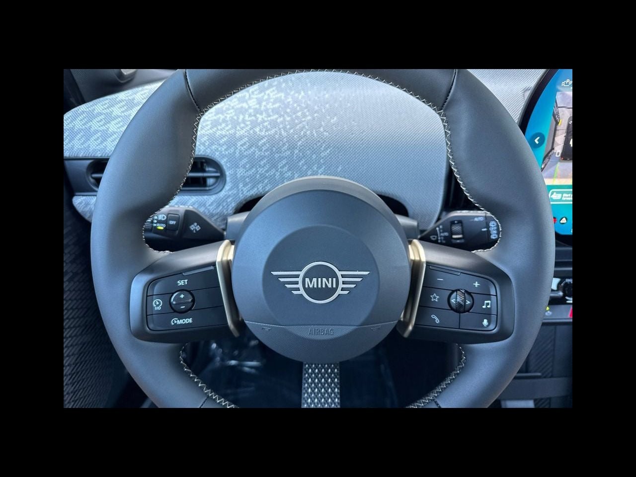 2026 MINI 4 DOOR ICONIC