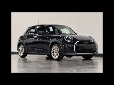 2026 MINI 4 DOOR ICONIC