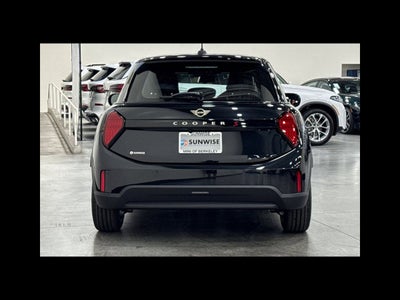 2026 MINI 4 DOOR ICONIC