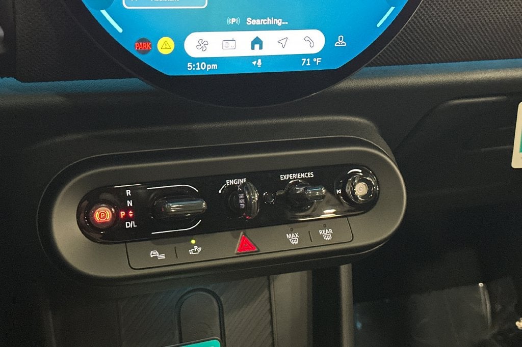 2026 MINI 4 DOOR SIGNATURE PLUS