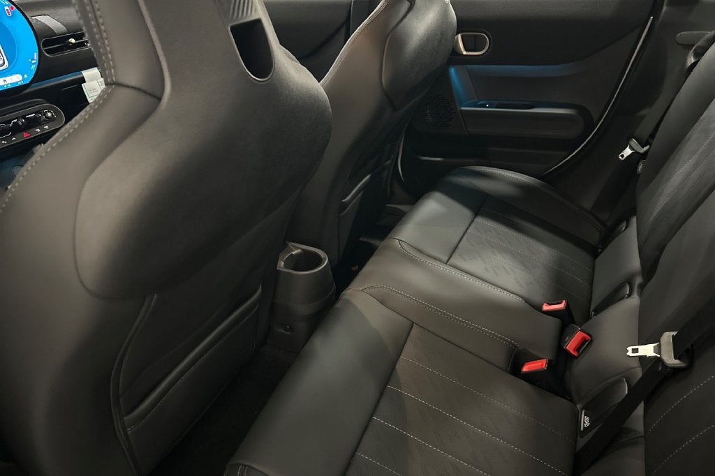 2026 MINI 4 DOOR SIGNATURE PLUS