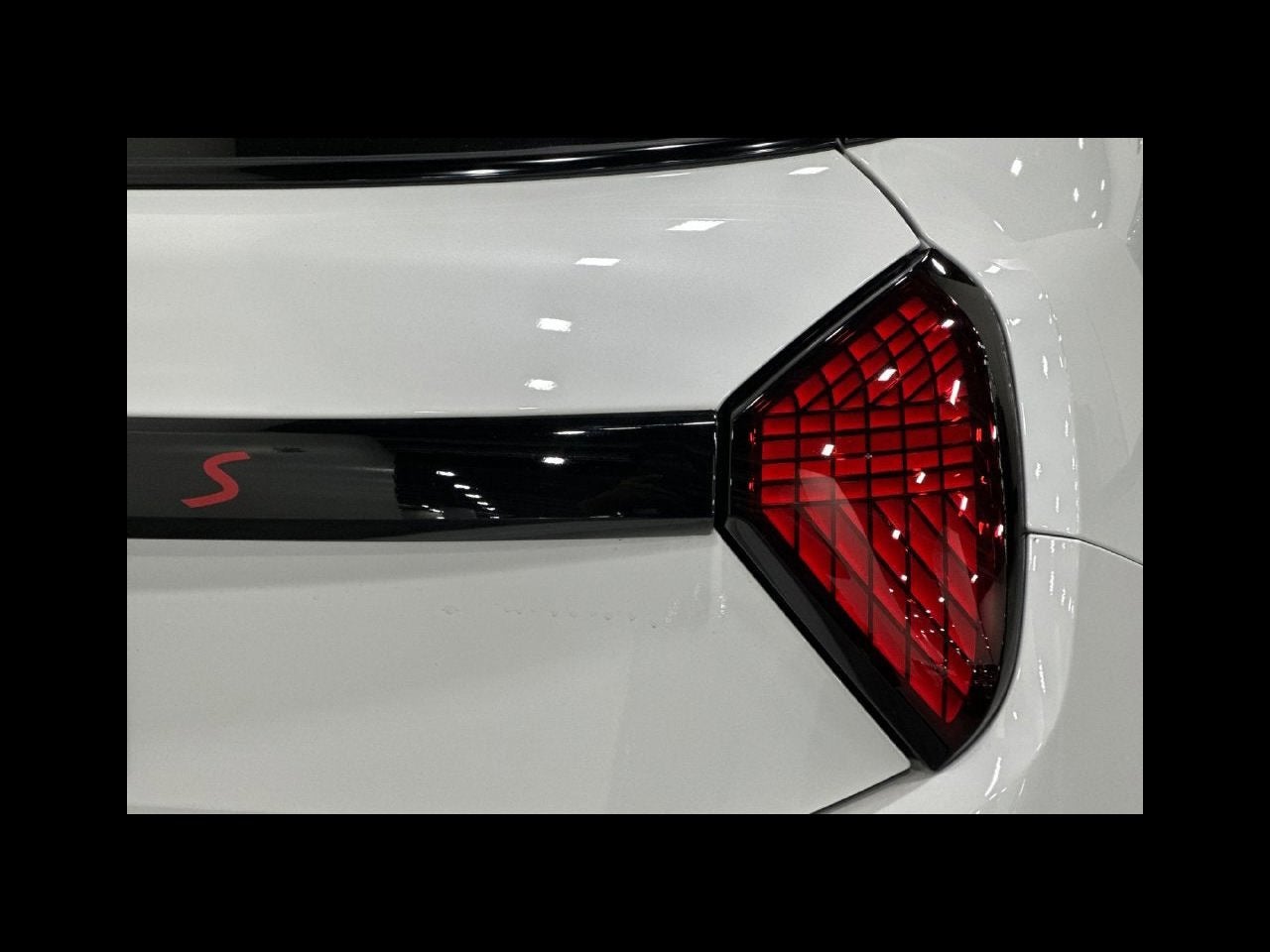 2026 MINI 4 DOOR SIGNATURE PLUS