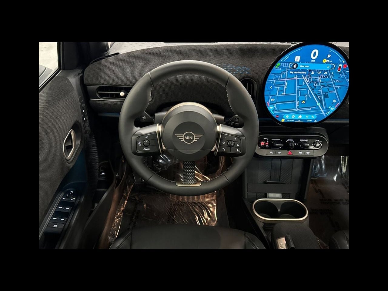 2026 MINI 4 DOOR ICONIC