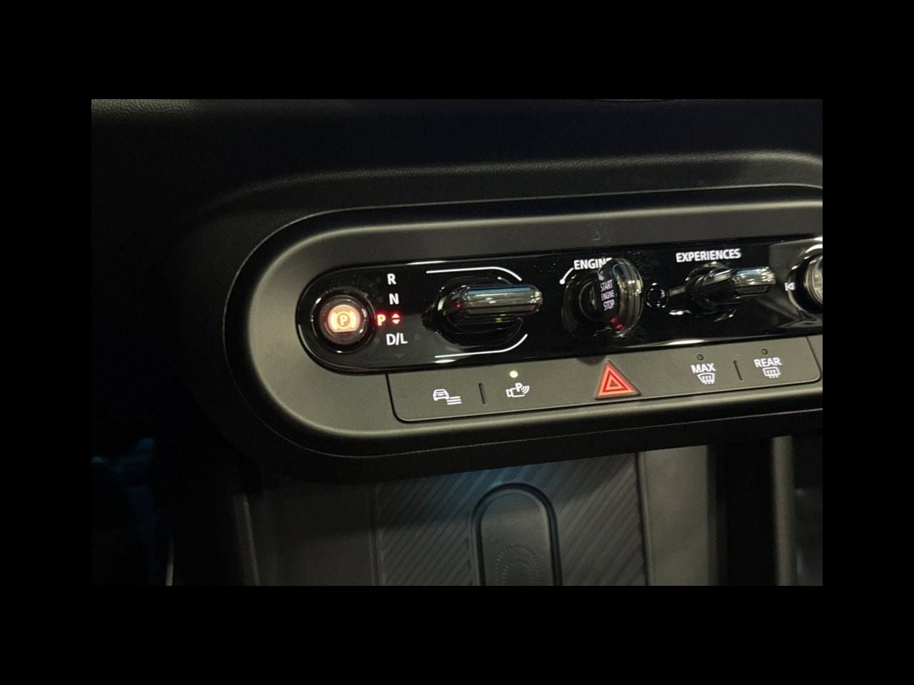 2026 MINI 4 DOOR ICONIC