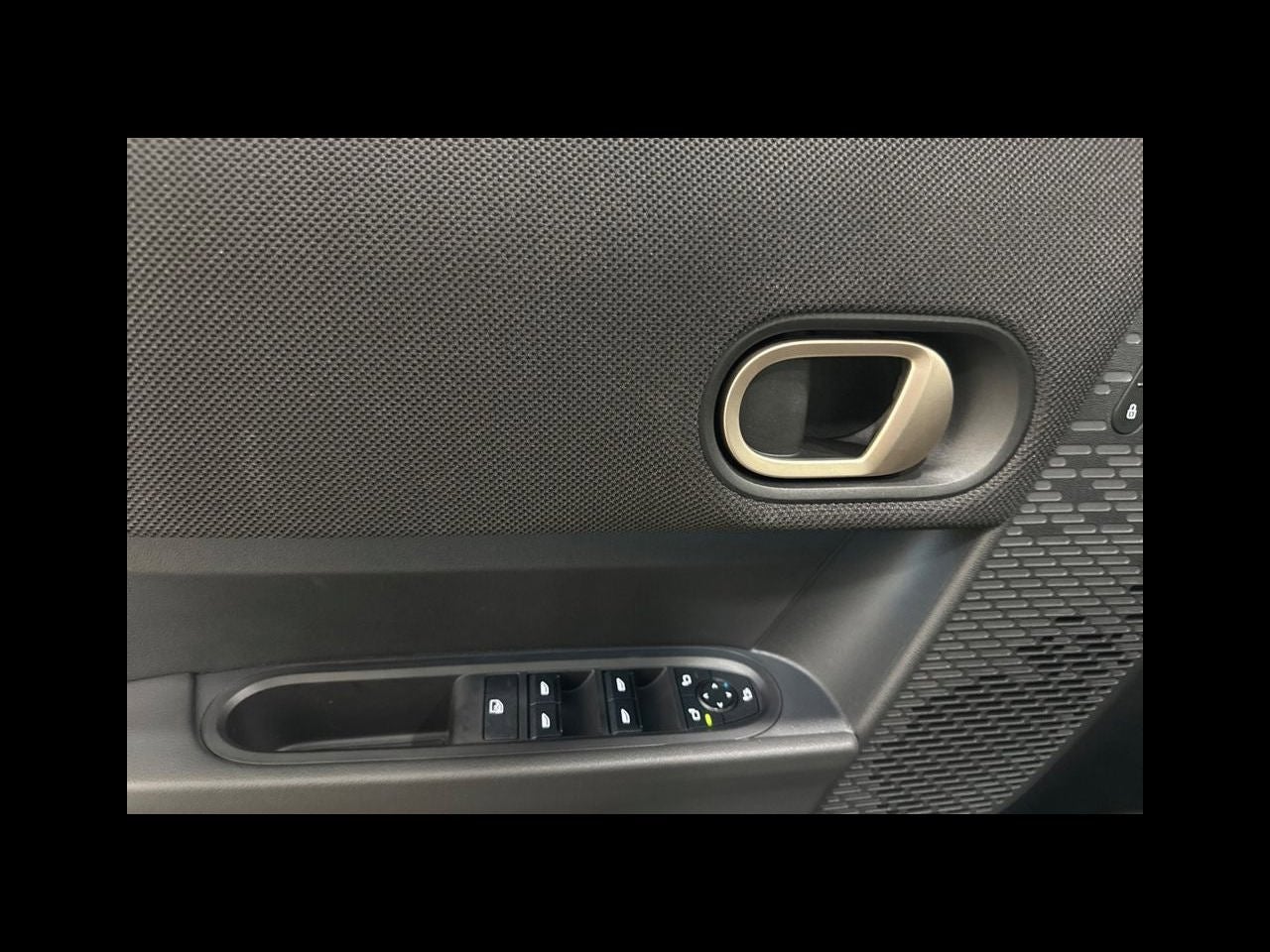 2026 MINI 4 DOOR ICONIC