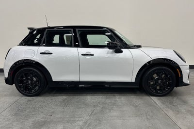 2027 MINI Cooper S Base