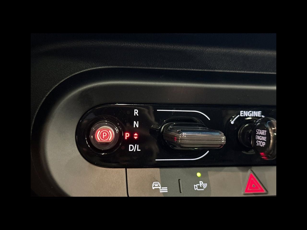 2026 MINI 4 DOOR SIGNATURE PLUS