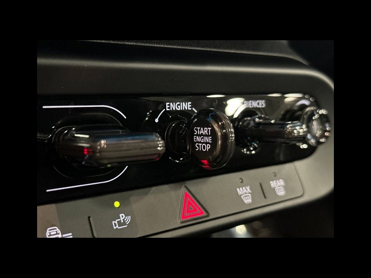 2026 MINI 4 DOOR SIGNATURE PLUS