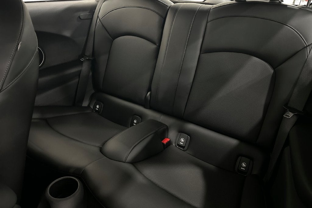 2015 MINI HARDTOP 2 DOOR Base