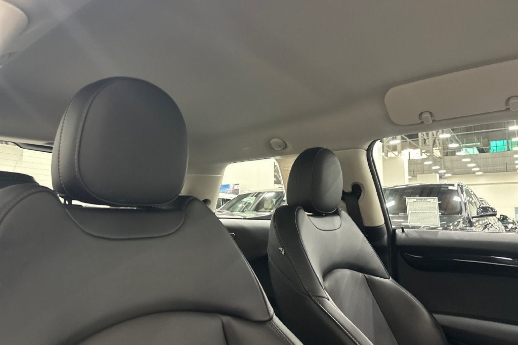 2015 MINI HARDTOP 2 DOOR Base