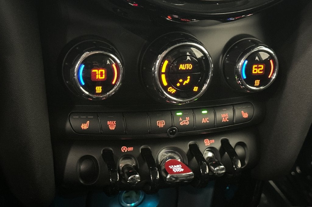 2015 MINI HARDTOP 2 DOOR Base