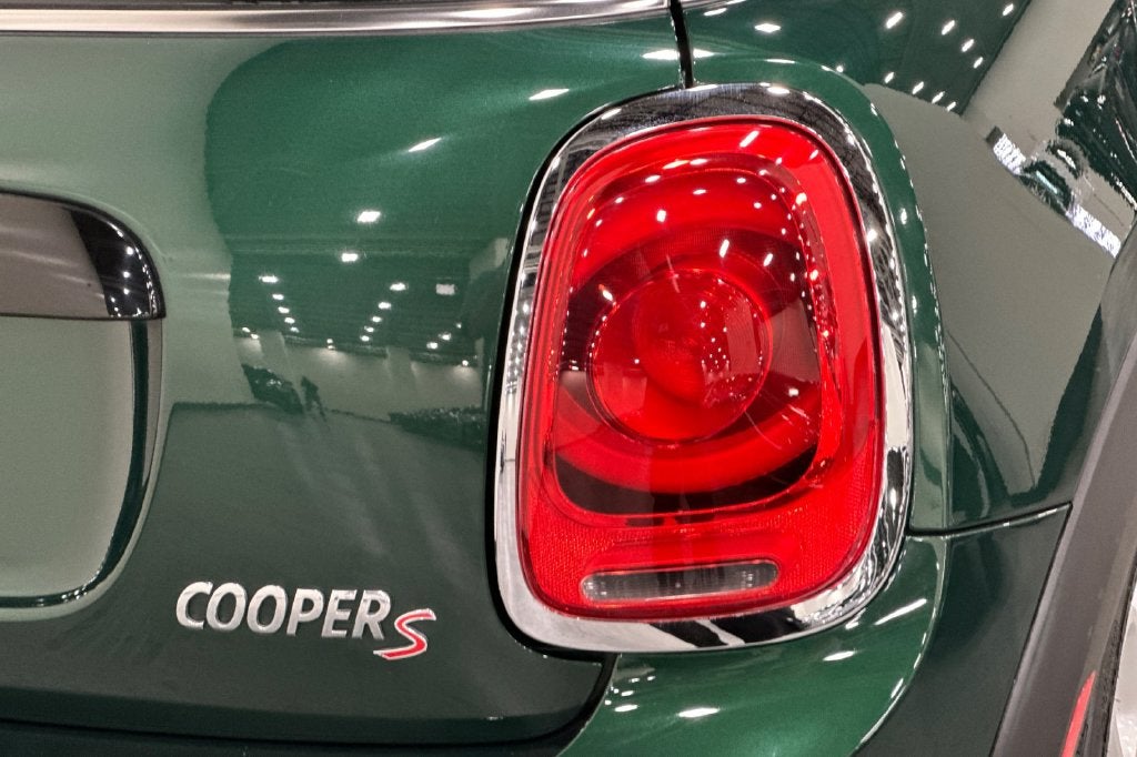 2015 MINI HARDTOP 2 DOOR Base