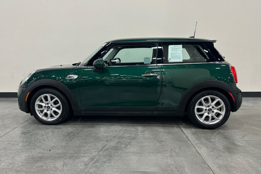 2015 MINI HARDTOP 2 DOOR Base