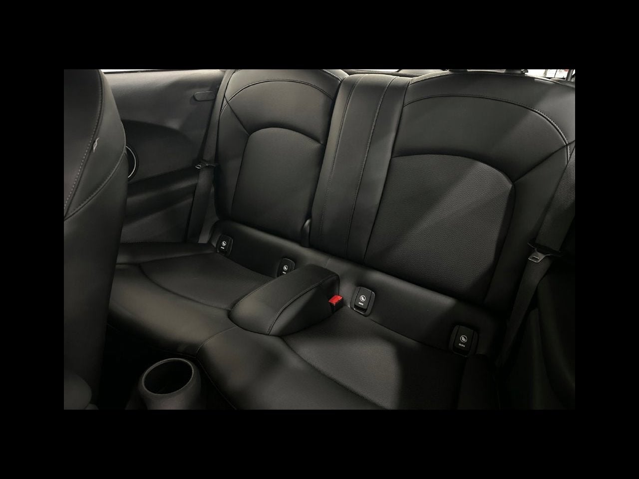 2015 MINI HARDTOP 2 DOOR Base