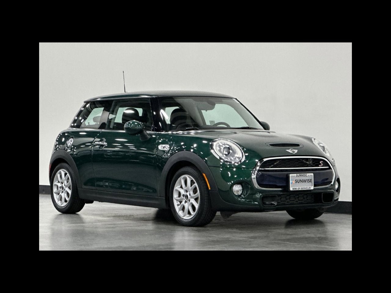 2015 MINI HARDTOP 2 DOOR Base