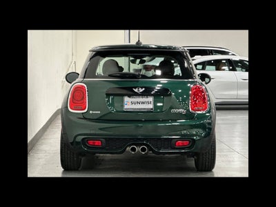 2015 MINI HARDTOP 2 DOOR Base