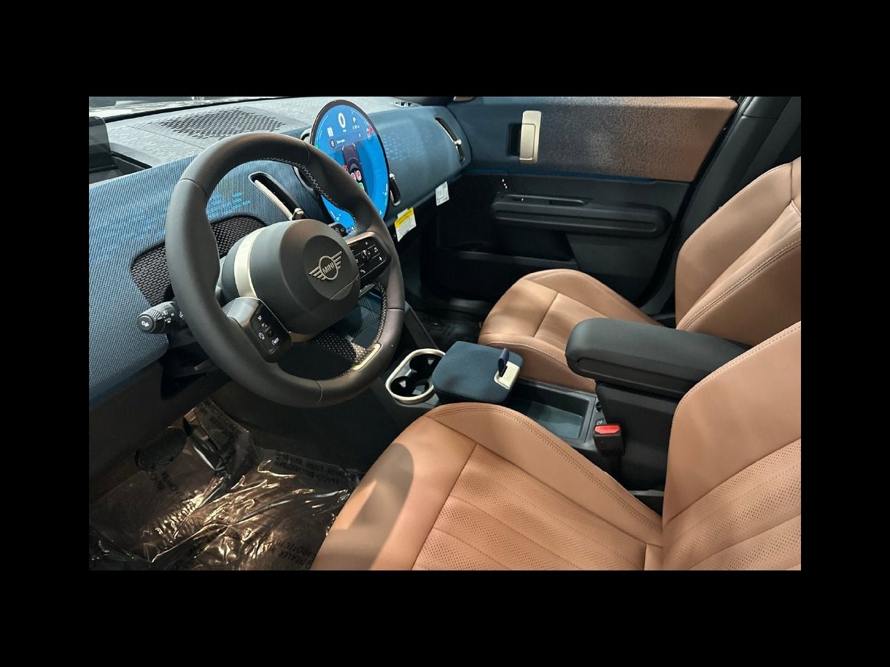 2027 MINI COUNTRYMAN ICONIC