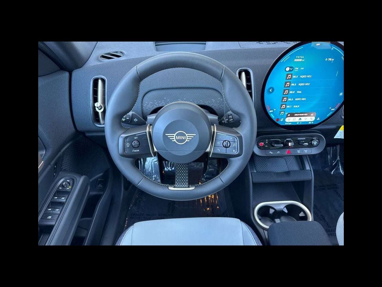 2027 MINI COUNTRYMAN SIGNATURE PLUS