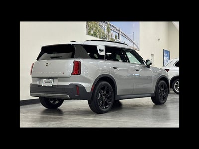 2027 MINI COUNTRYMAN SIGNATURE PLUS