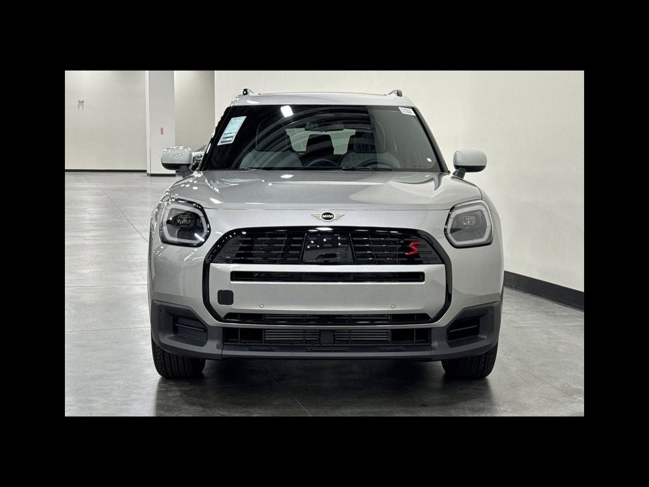 2027 MINI COUNTRYMAN SIGNATURE PLUS
