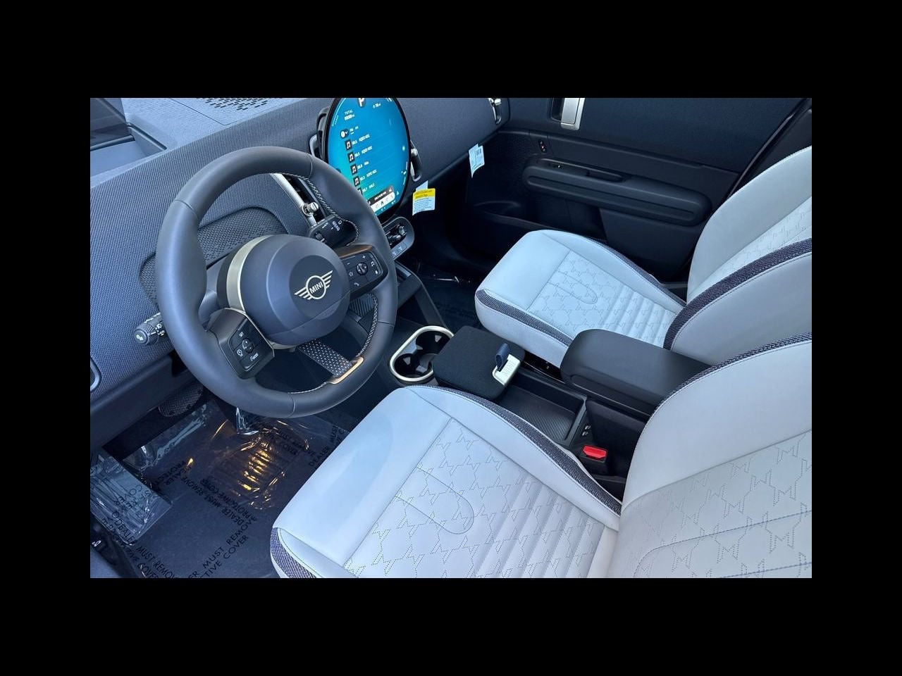 2027 MINI COUNTRYMAN SIGNATURE PLUS