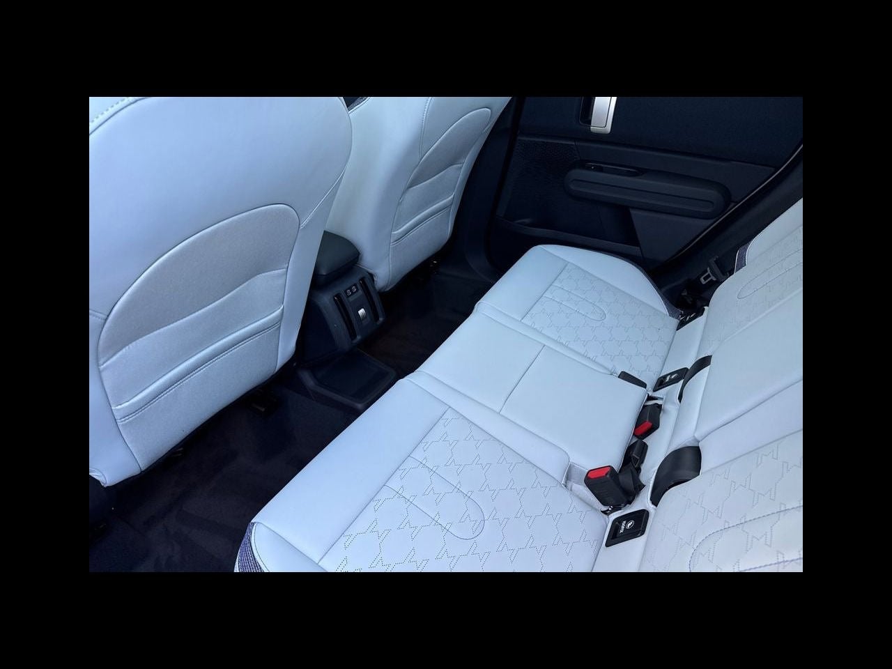 2027 MINI COUNTRYMAN SIGNATURE PLUS