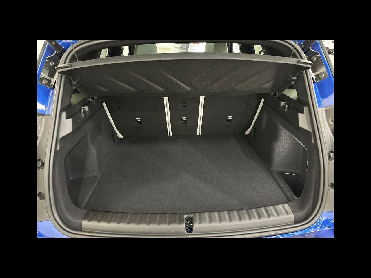 2027 MINI COUNTRYMAN Base