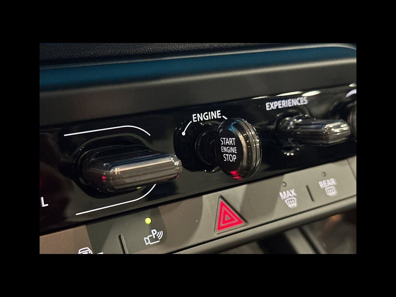 2027 MINI COUNTRYMAN Base