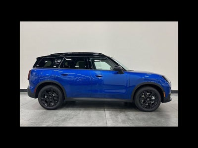 2027 MINI COUNTRYMAN Base