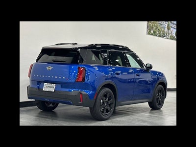 2027 MINI COUNTRYMAN Base