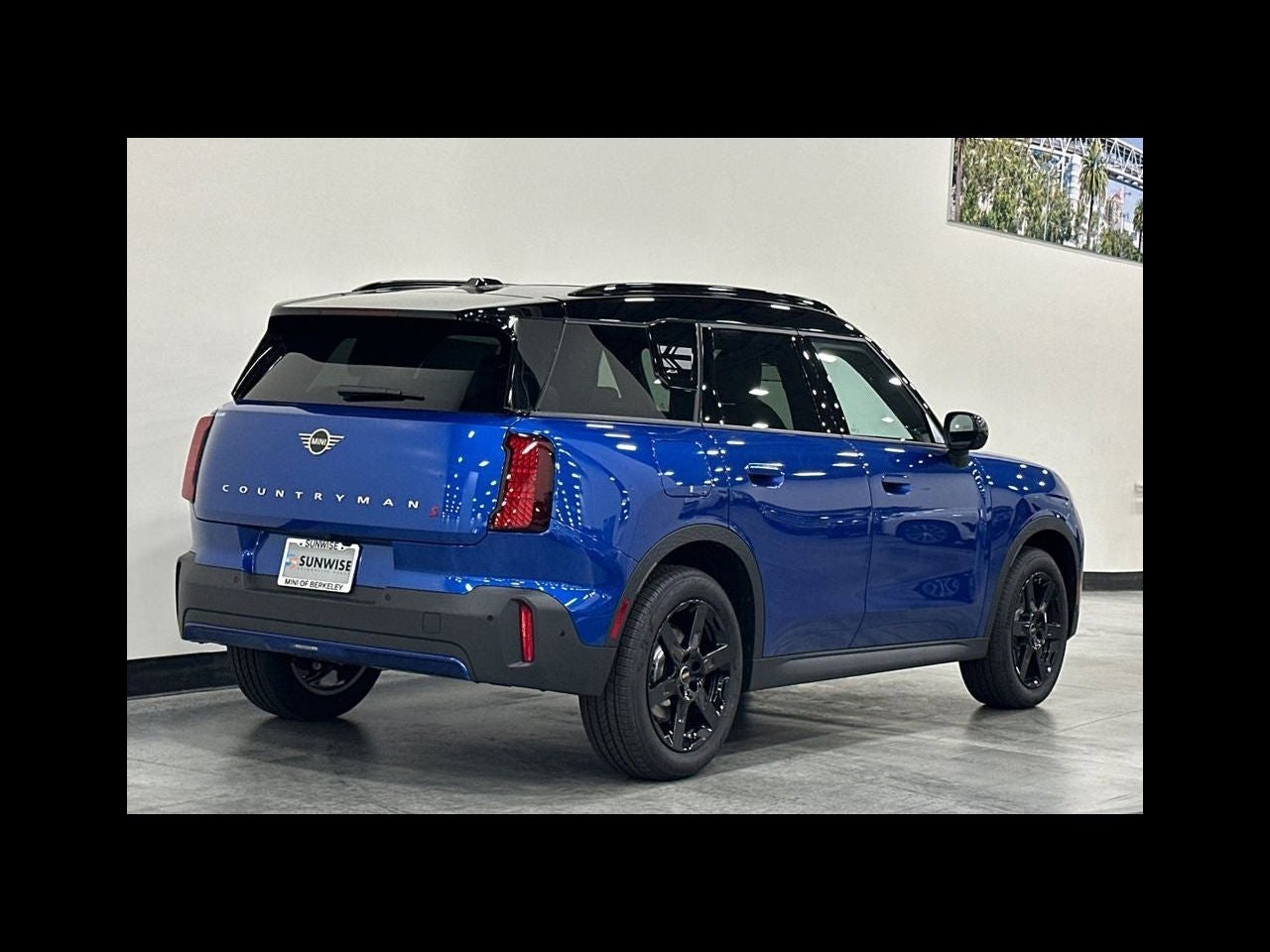 2027 MINI COUNTRYMAN Base