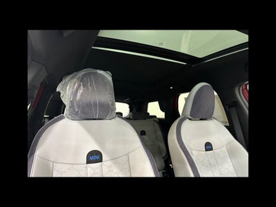 2027 MINI COUNTRYMAN Base