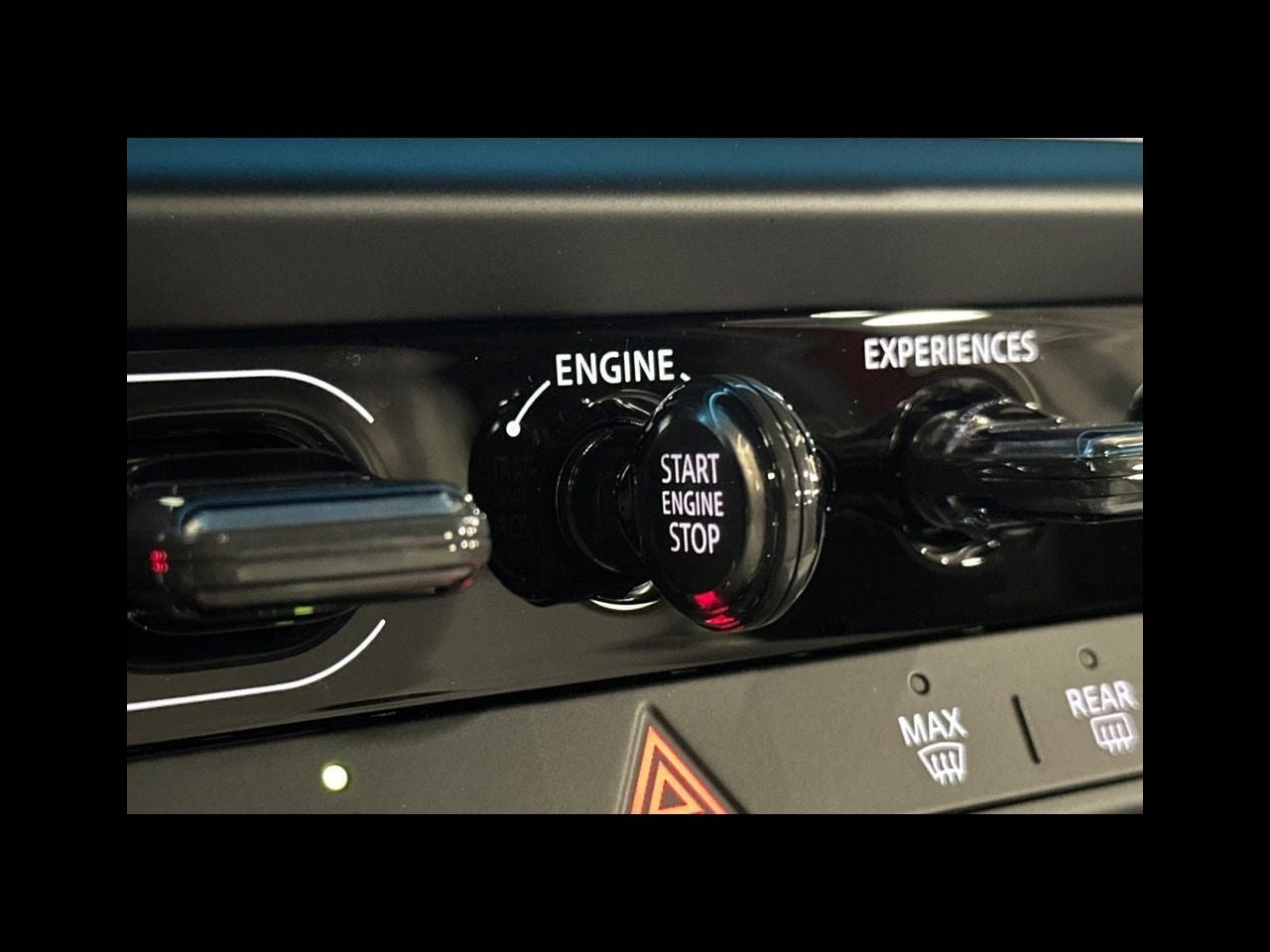 2027 MINI COUNTRYMAN Base