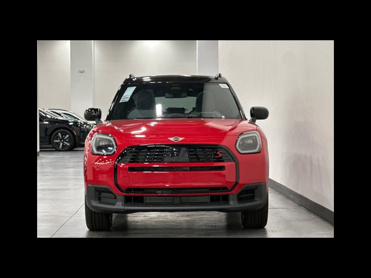 2027 MINI COUNTRYMAN Base