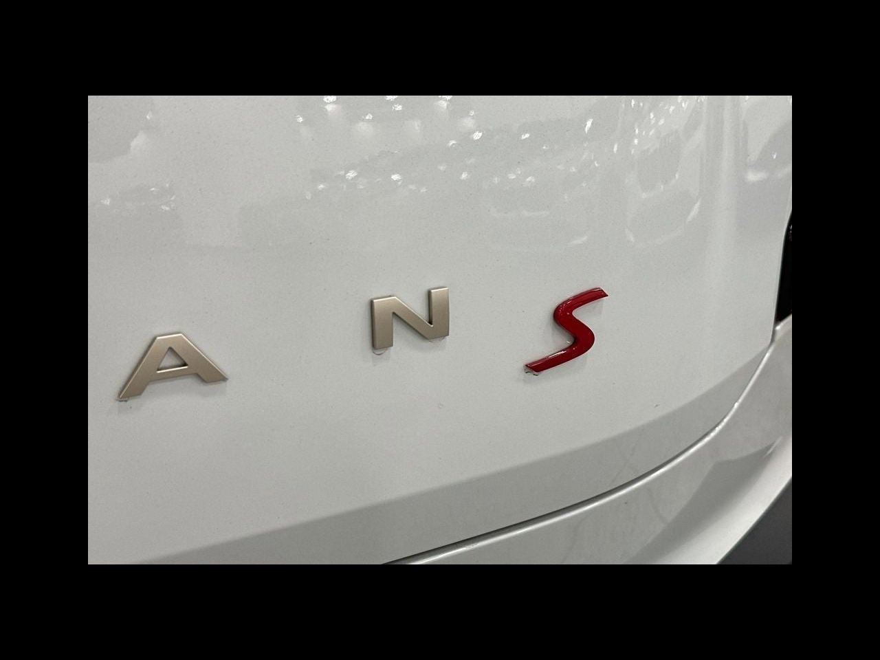 2027 MINI COUNTRYMAN Base