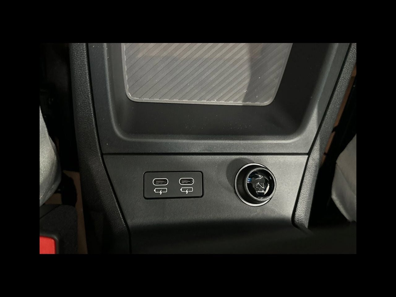 2027 MINI COUNTRYMAN Base