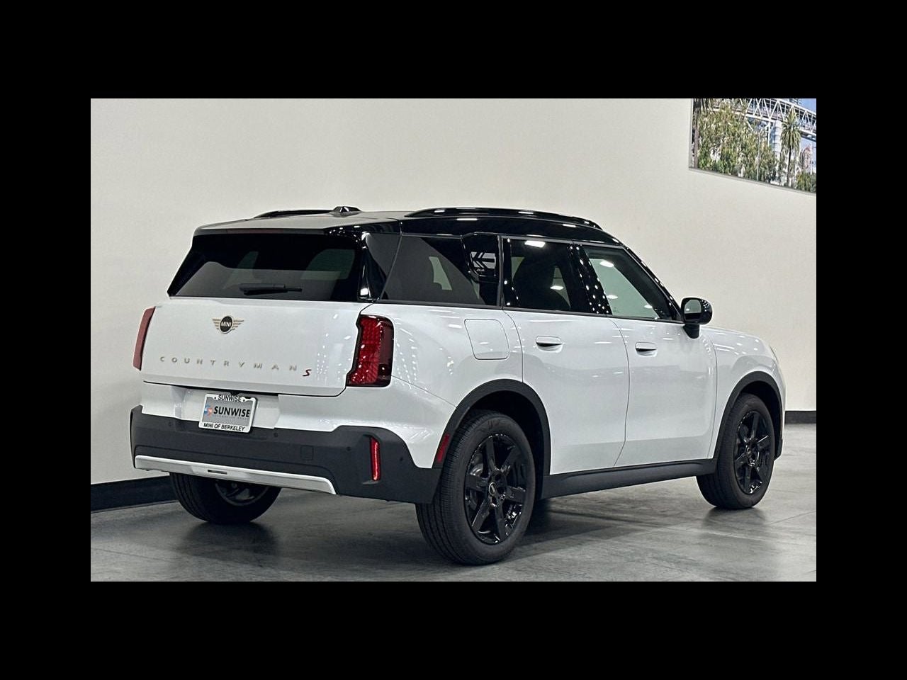 2027 MINI COUNTRYMAN Base
