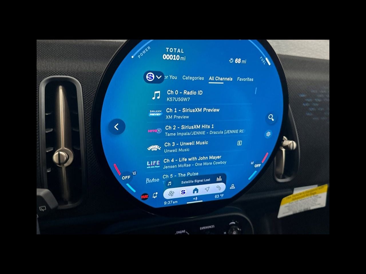 2026 MINI COUNTRYMAN ICONIC