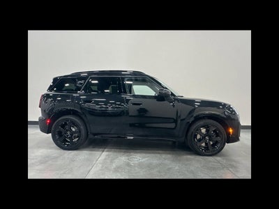 2026 MINI COUNTRYMAN ICONIC