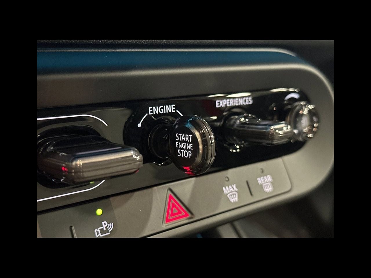 2027 MINI COUNTRYMAN SIGNATURE PLUS