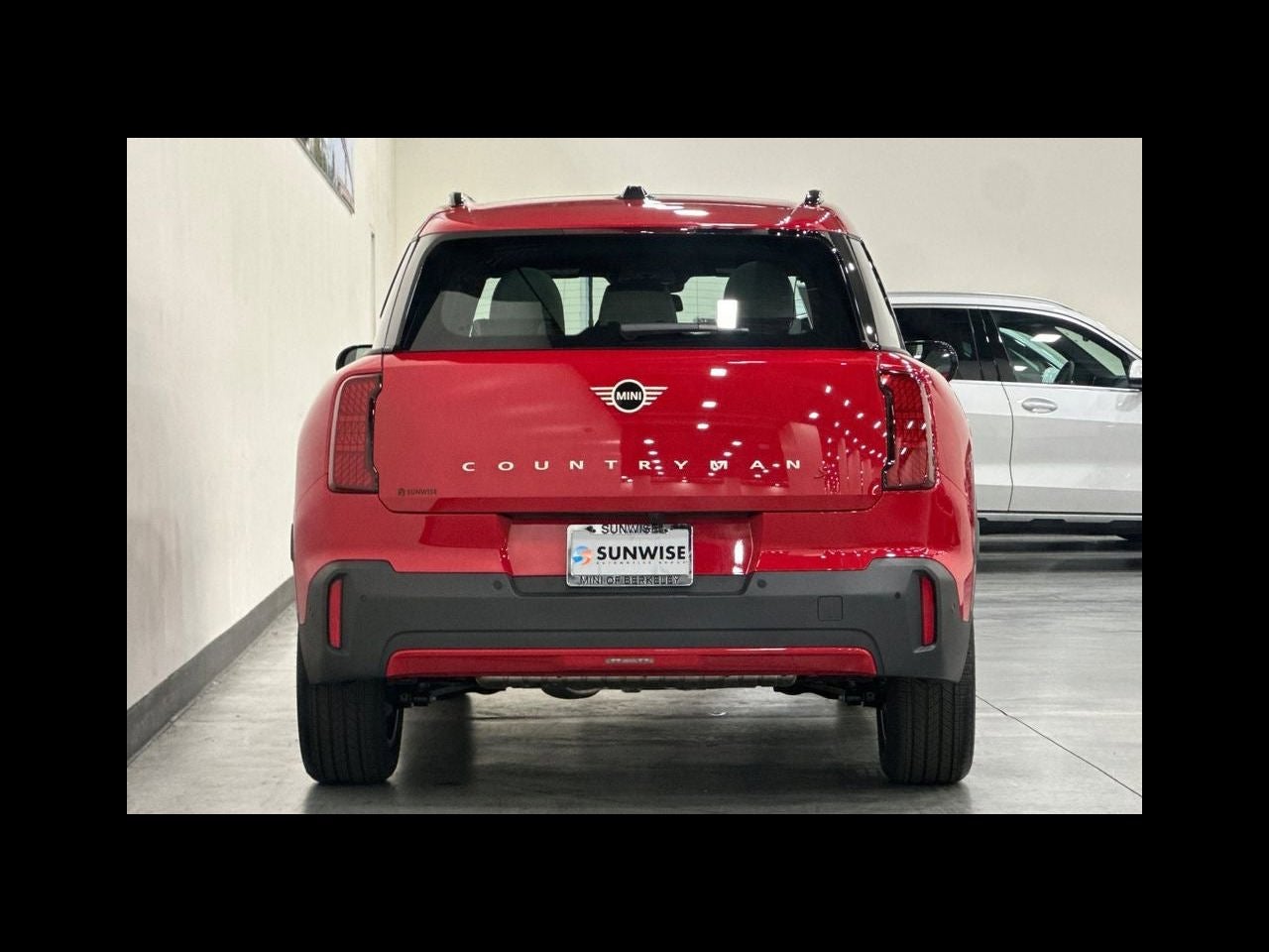 2027 MINI COUNTRYMAN SIGNATURE PLUS