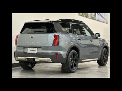 2027 MINI COUNTRYMAN ICONIC