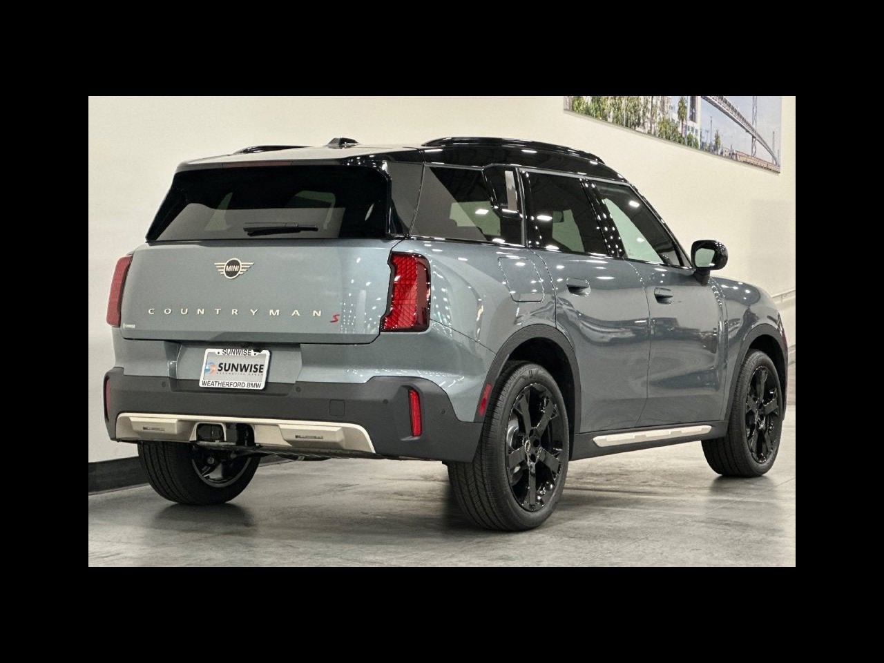 2027 MINI COUNTRYMAN ICONIC