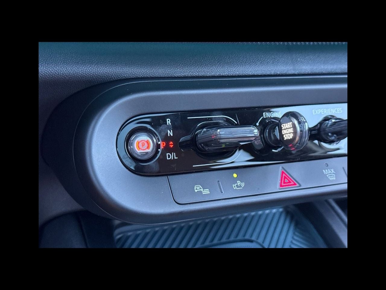 2027 MINI COUNTRYMAN SIGNATURE PLUS