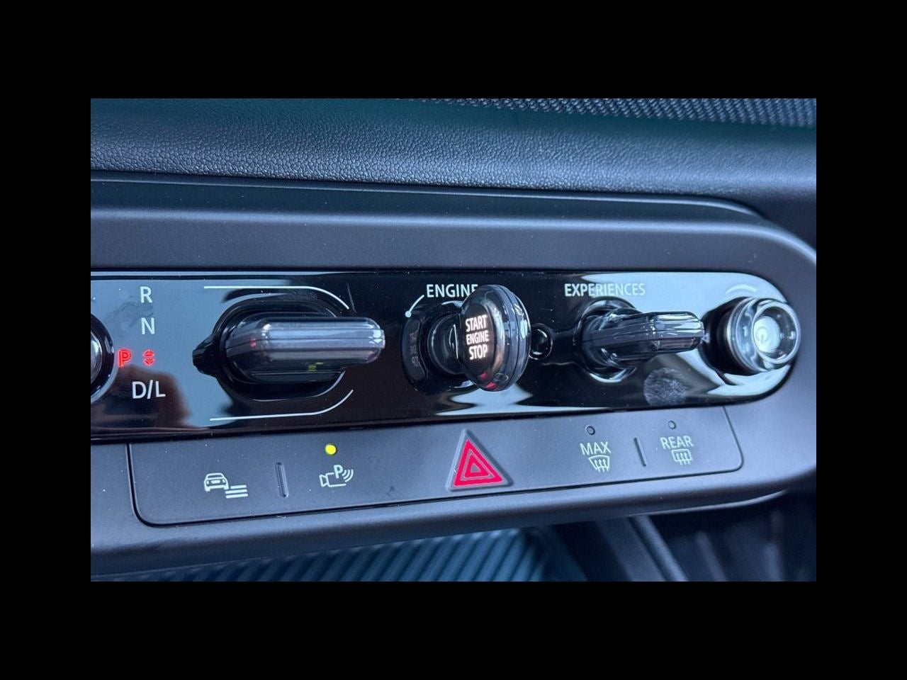 2027 MINI COUNTRYMAN SIGNATURE PLUS