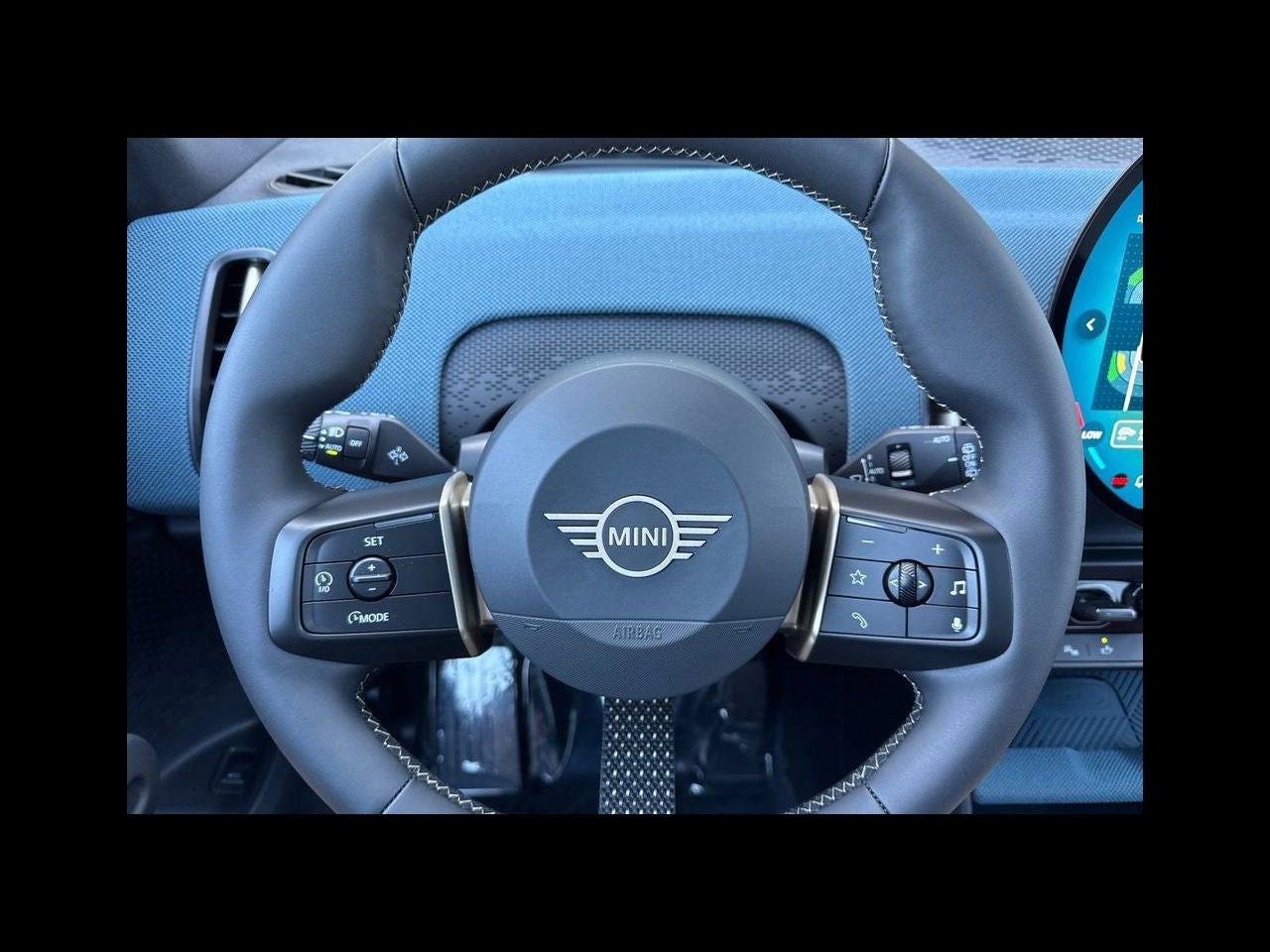 2027 MINI COUNTRYMAN SIGNATURE PLUS